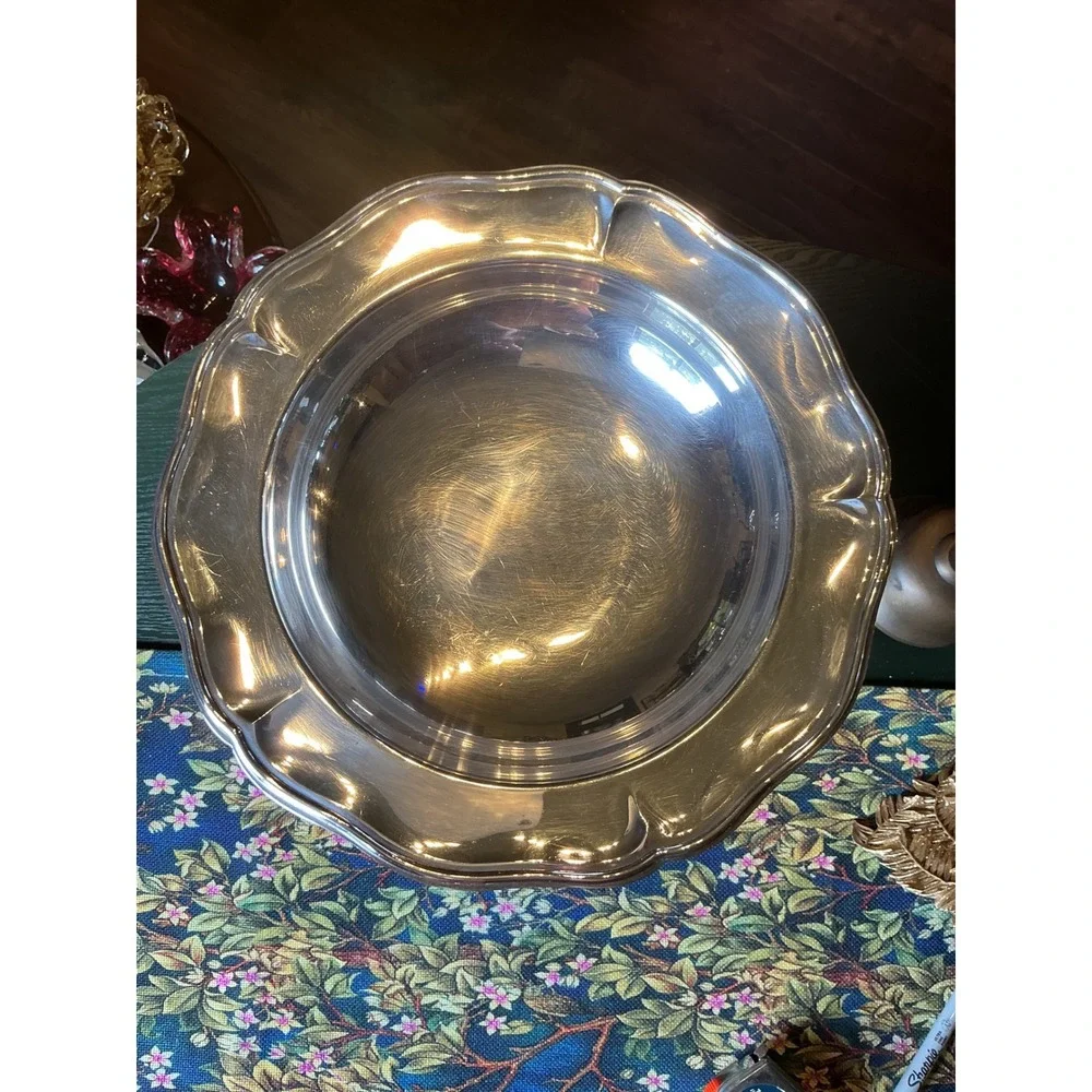 Vintage Sheridan Silver Plated‎ Scalloped Rim Round 12
